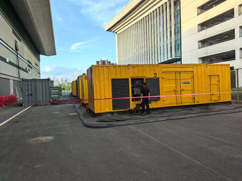 二连浩特柴油发电机冬季保养注意事项？